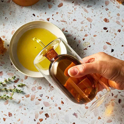 Glass oil pot